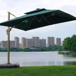 GU6303 Green Cantilever Parasol With Solar Lights